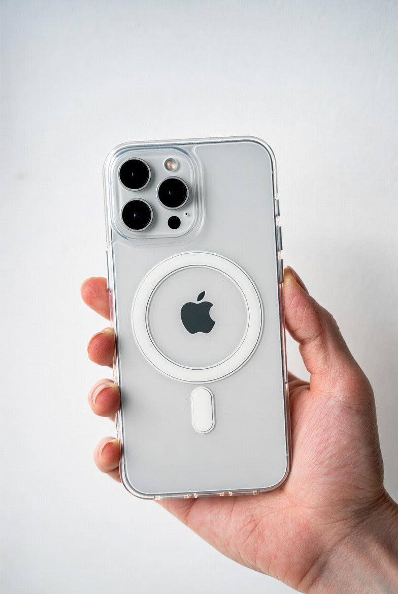 iPhone 15 Series Clear Case - MagSafe